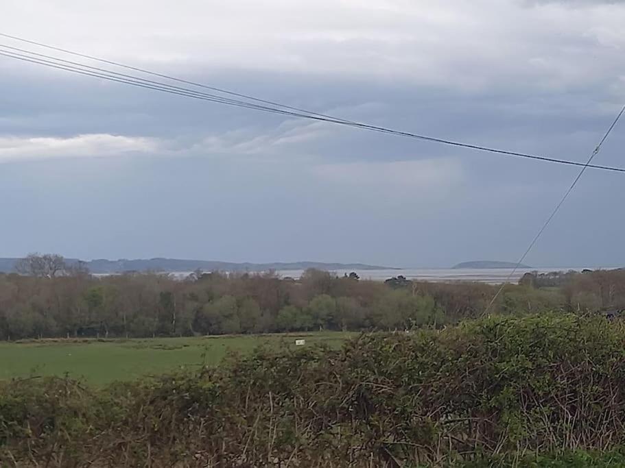 Cosy 2 Bed Cottage Between Snowdonia And The Sea Llandegai Exterior photo